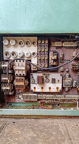 tech_03