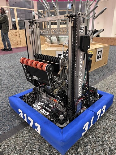 aaa-1-7BFqyTM