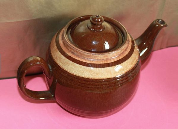 brown-betty-teapot-vintage-film-and-furniture-600435