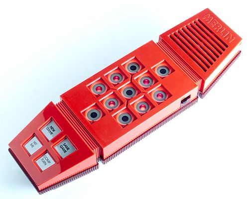 500px-Parker_brothers_merlin_hand_held_electronic_game